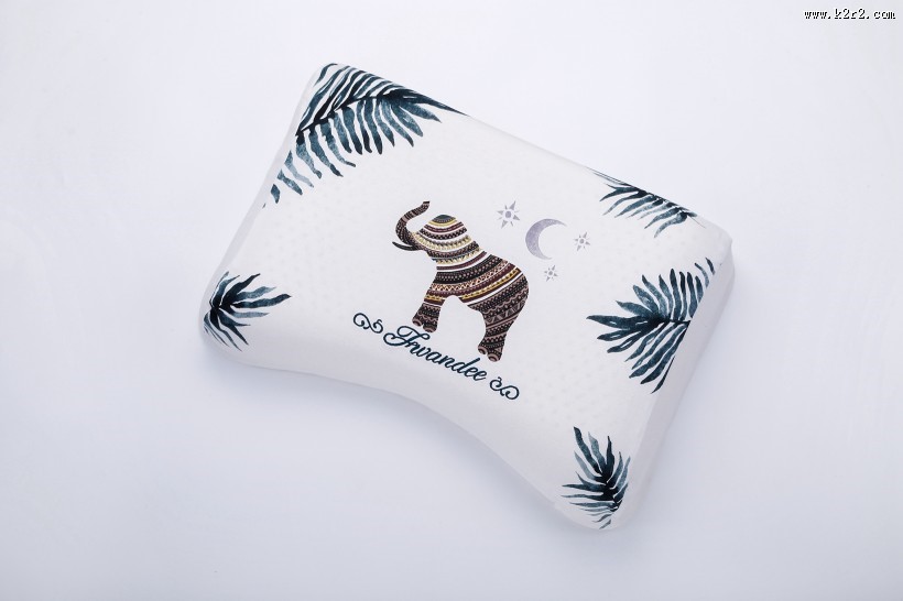 舒适的乳胶枕图片