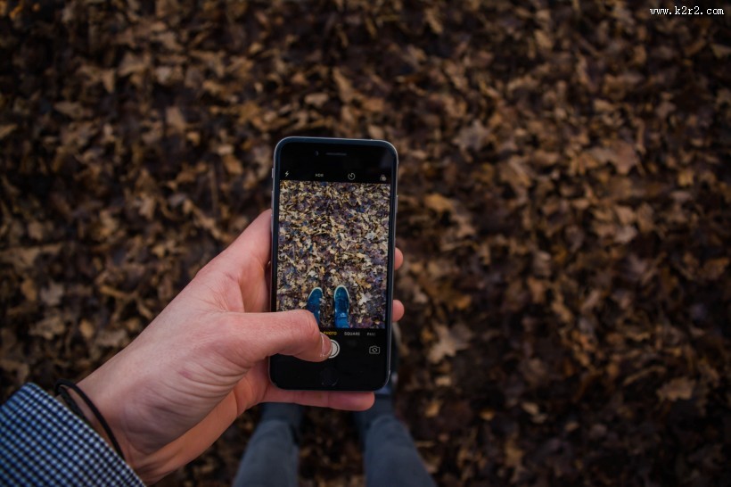 正在拍摄的手机图片