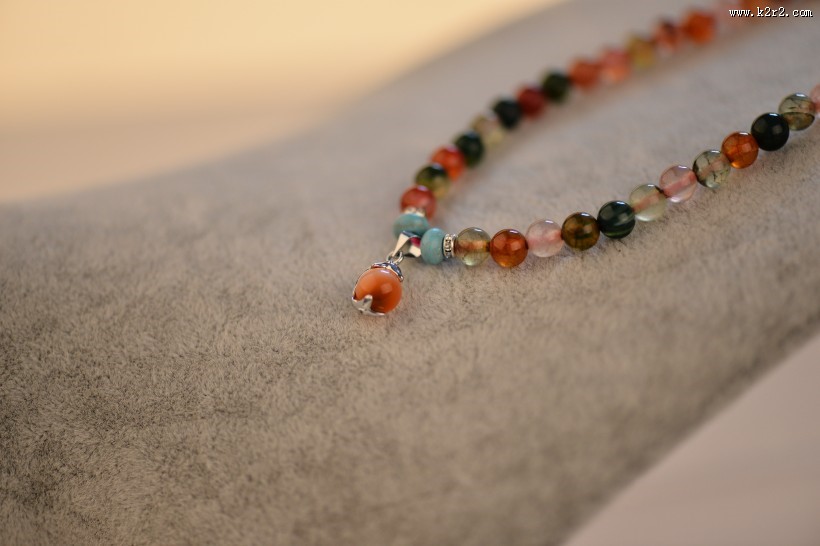 贵重精美的玛瑙手链图片