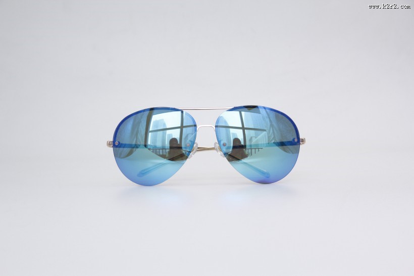 文艺感十足的眼镜图片