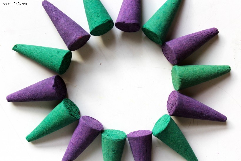 佛教香炉熏香图片