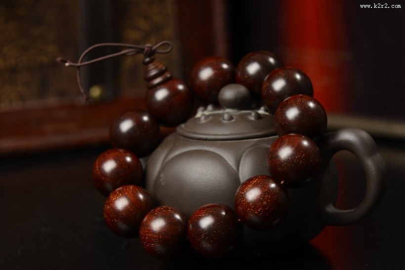 优雅的小叶紫檀手串图片大全