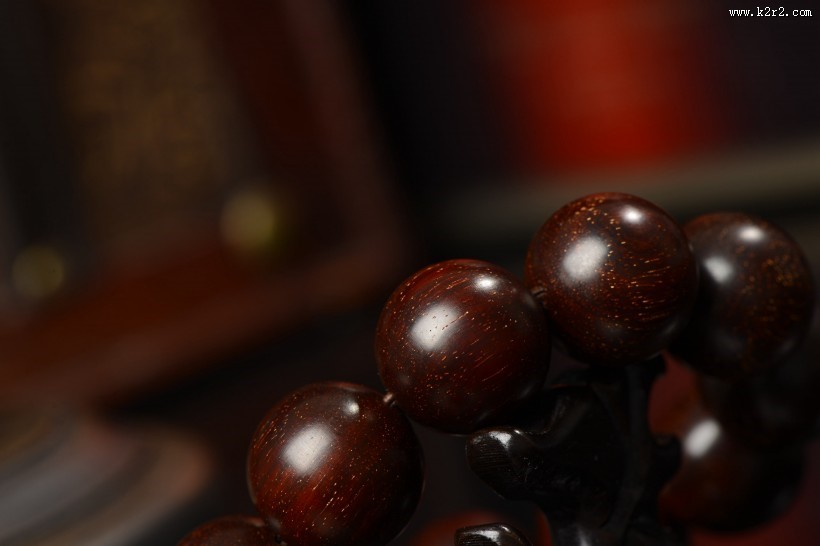 优雅的小叶紫檀手串图片大全