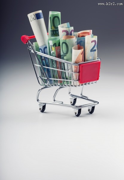 购物车与钞票图片
