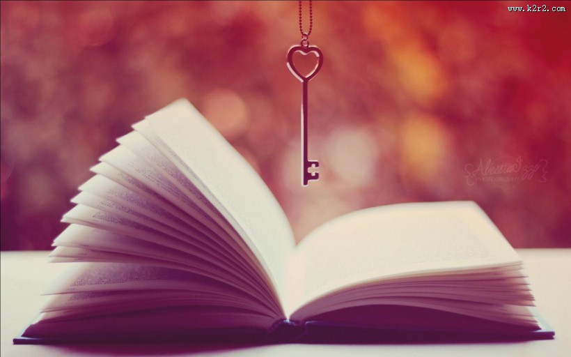 唯美清新的小书本图片