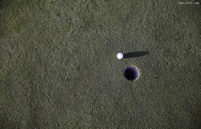 白色的高尔夫球图片大全