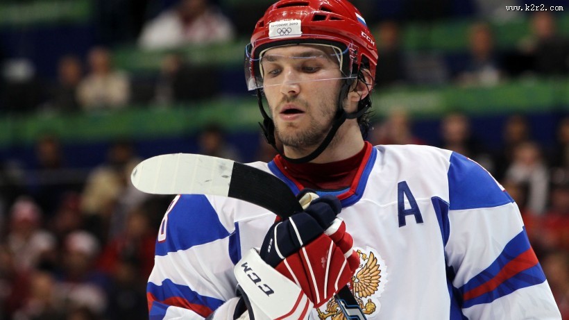 冰上曲棍球比赛图片