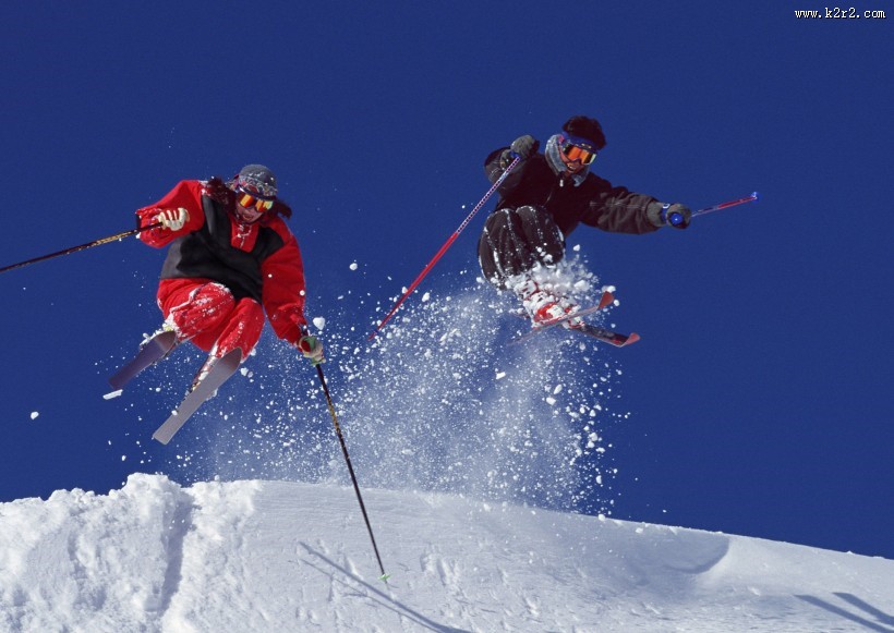 滑雪运动图片