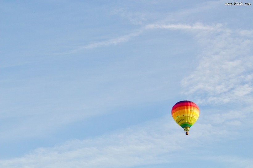 空中的热气球图片大全