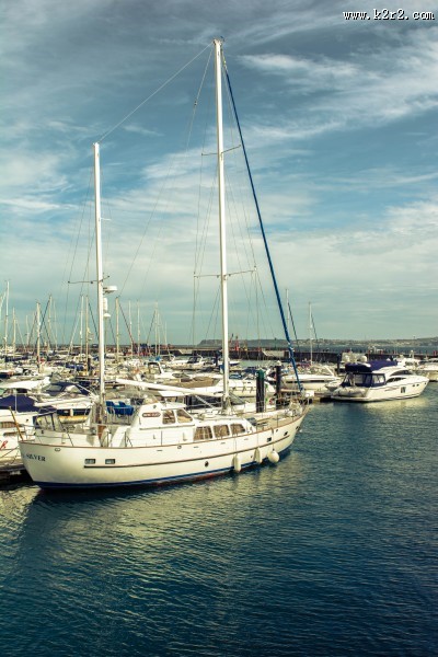 停留的船舶图片