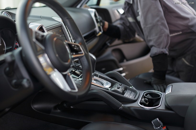 汽车美容养护保养图片