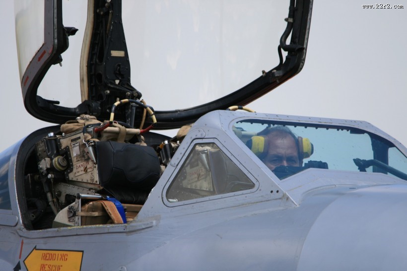 飞机驾驶舱图片