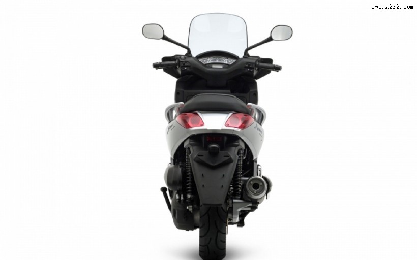 雅马哈125摩托车图片