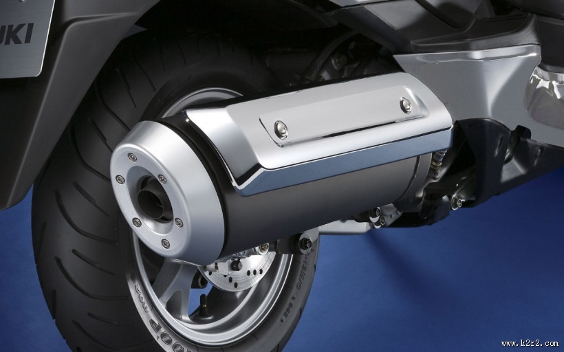 摩托车局部特写图片