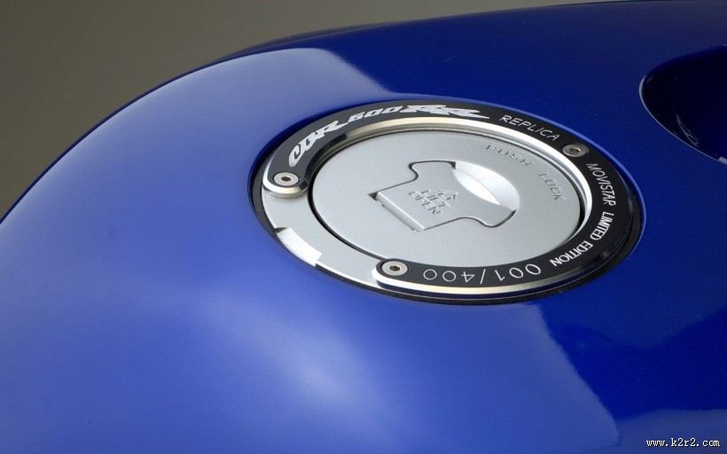 摩托车局部特写图片