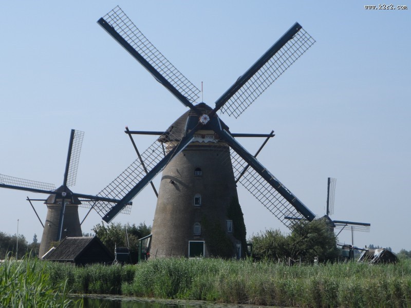 高大的荷兰风车图片大全