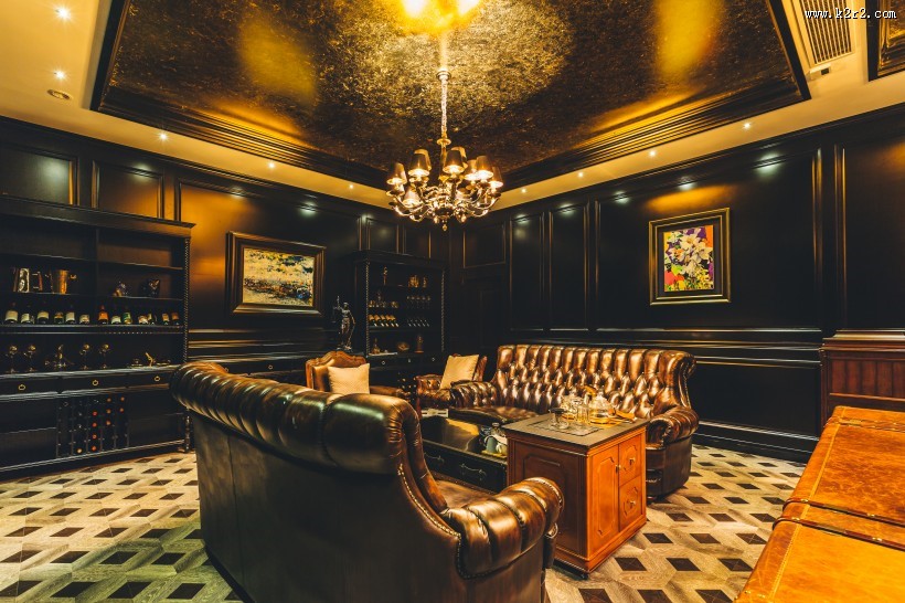 高档品酒室设计图片