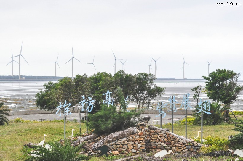 发电的风车图片