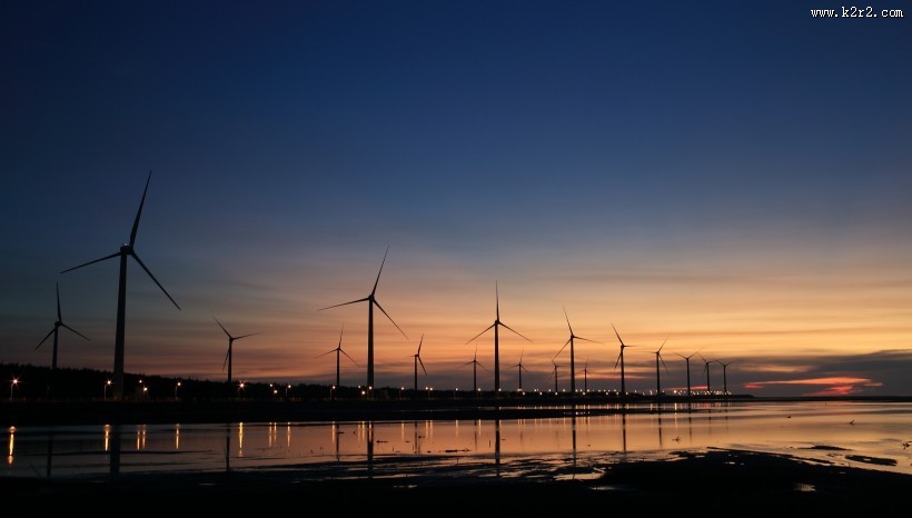 发电的风车图片