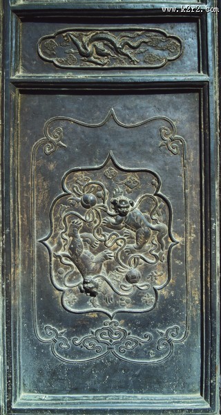 无与伦比的锻铜浮雕图片