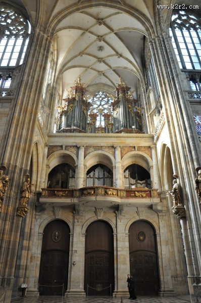 捷克圣维特大教堂建筑图片