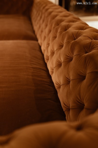 沙发的特写图片