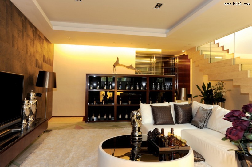 卓越维港北区别墅2样板图片