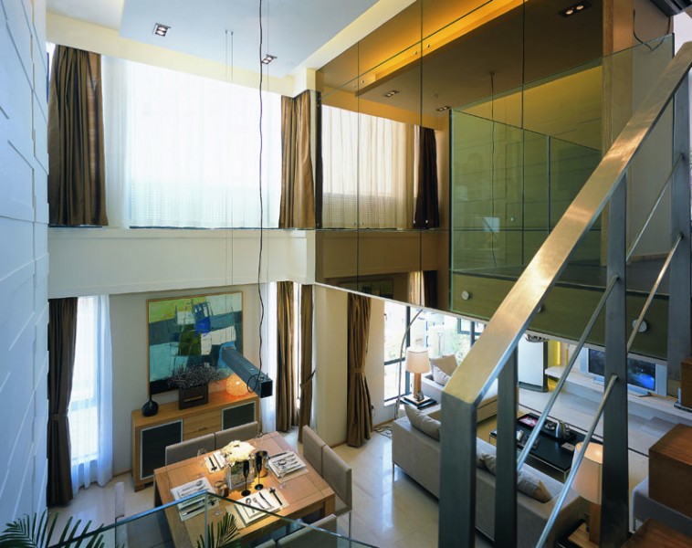 武汉万科城市花园顶层复式样板房图片