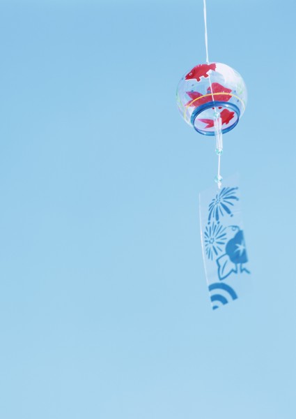 夏日清新素材游泳圈遮阳伞图片