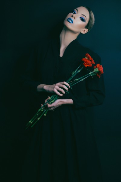 暗调美女摄影图片