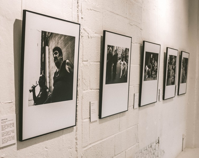 黑白摄影展图片