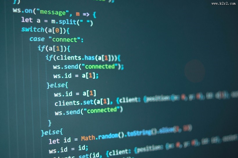 电脑屏幕上的数据代码图片