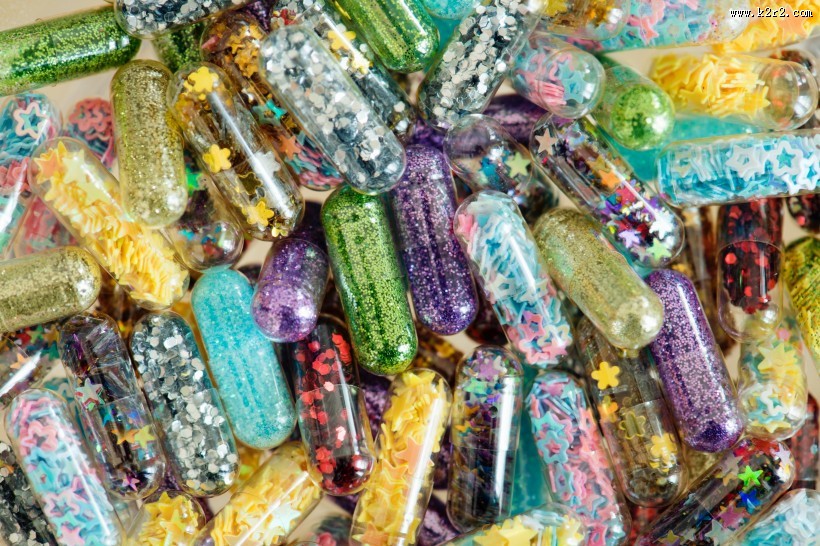 各种各样的胶囊图片