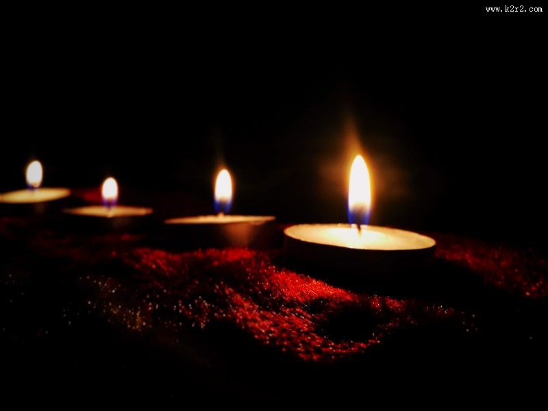 明亮的烛光图片大全