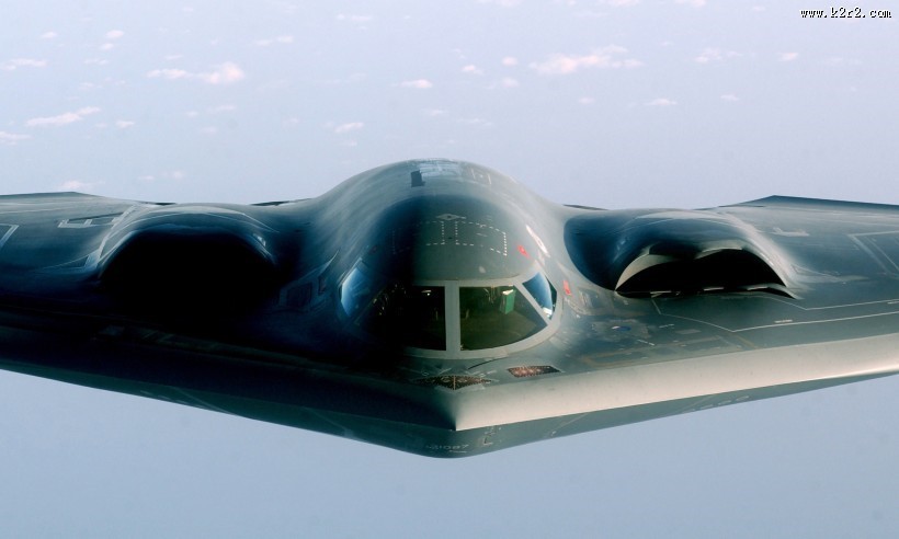 B-2隐形轰炸机图片