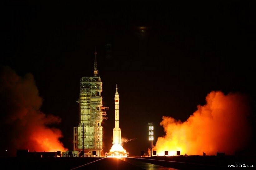 神州七号发射图片
