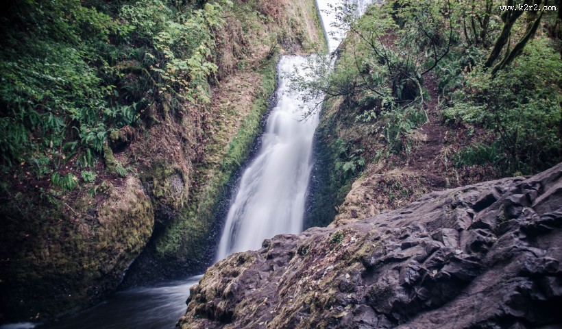 秀丽的小瀑布图片大全