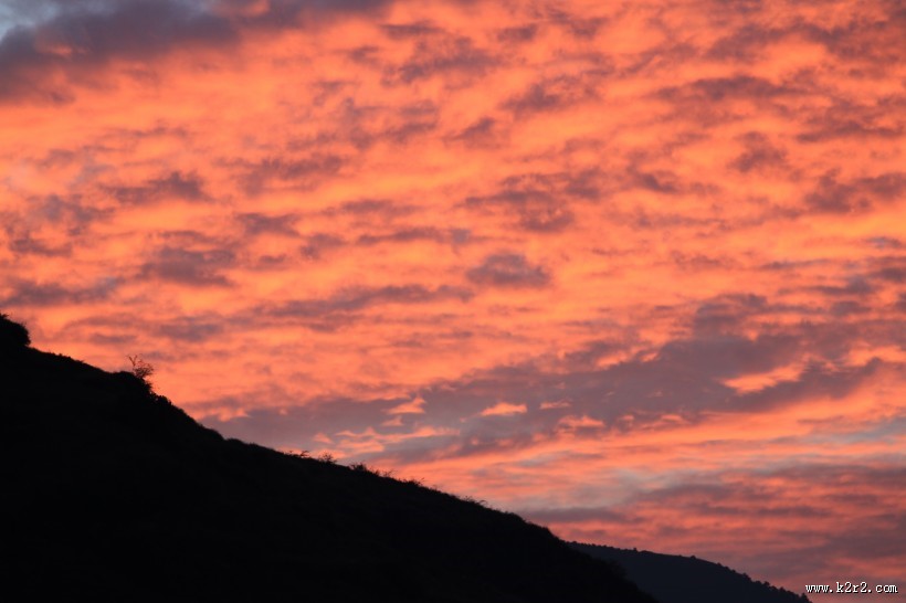 绚丽多彩的天边火烧云图片大全