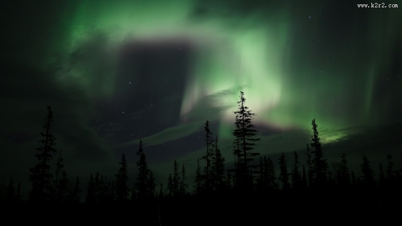 美丽绚烂的极光图片
