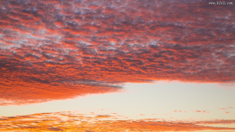 傍晚的彩云图片