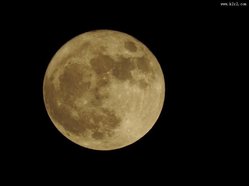 圆圆的月亮图片大全