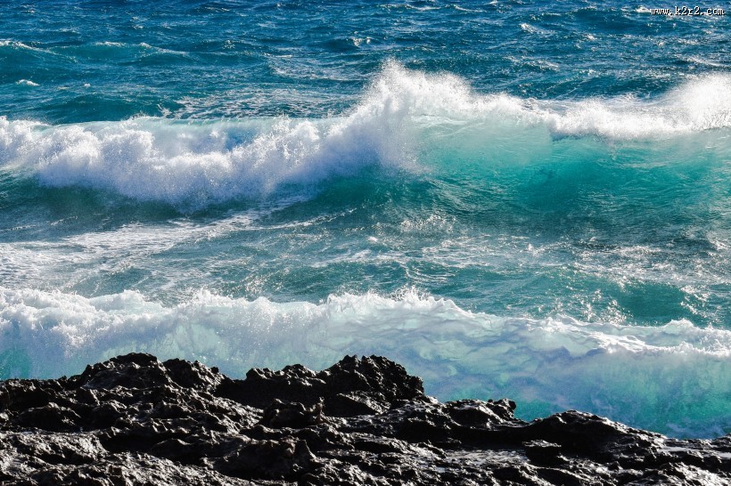 蔚蓝的大海图片