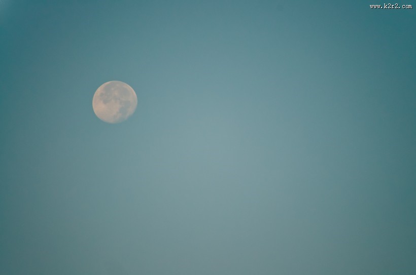 圆圆的月亮图片大全