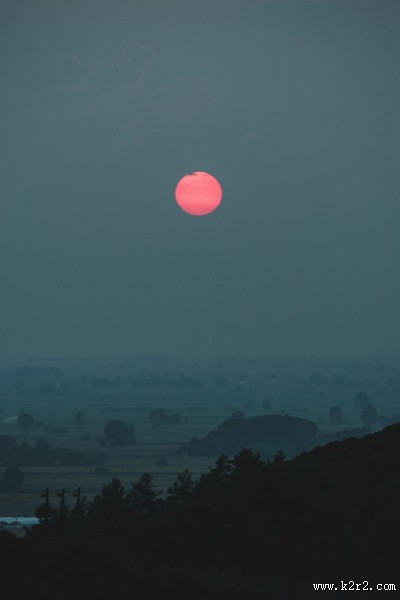 圆圆的月亮图片大全