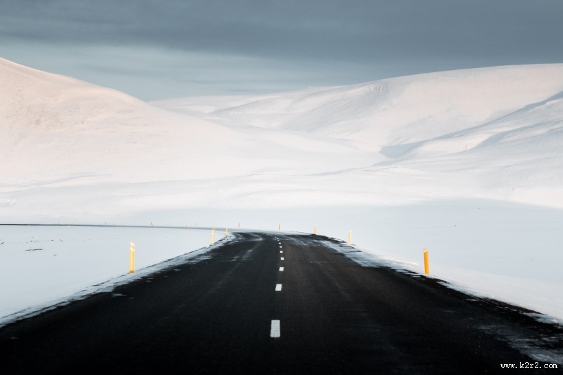 白雪皑皑的冬季图片