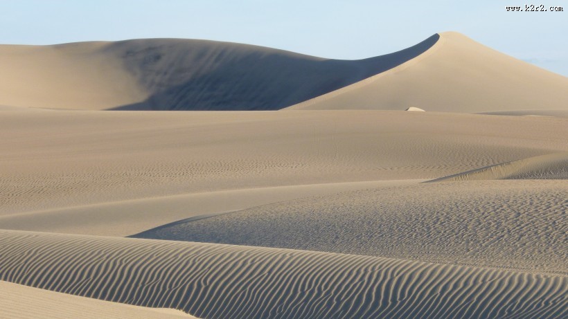 沙丘高清图片