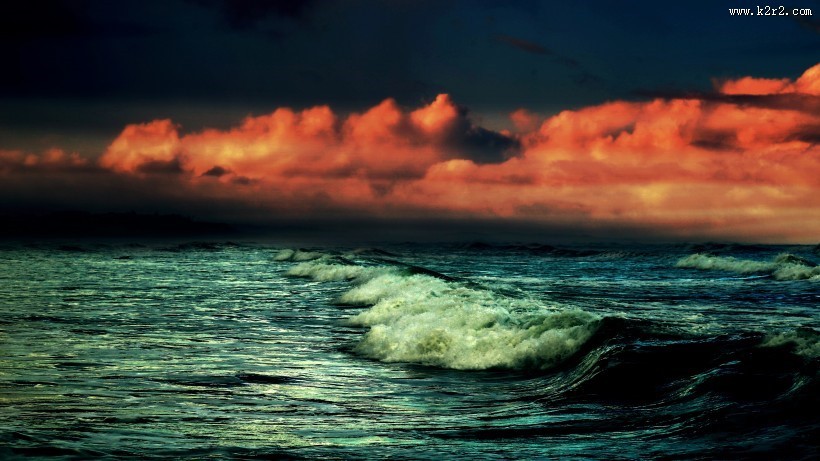 大海上的风浪图片