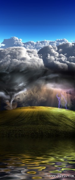 云层下的闪电风景图片