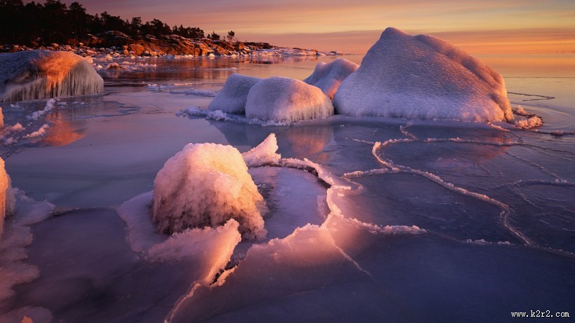 唯美海滩边日落图片