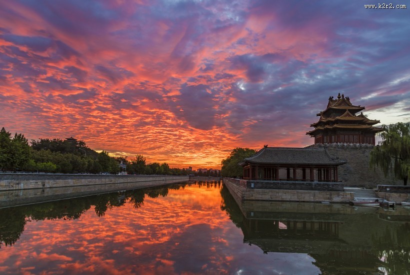 清晨的故宫角楼图片